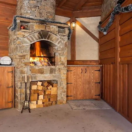 Apartment Pirin Sense Gorgeous - - Free Parking Bansko